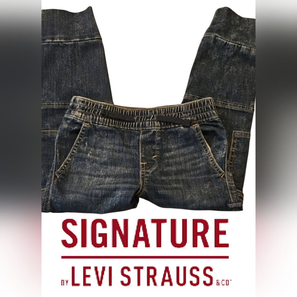 LEVI STRAUSS Signature Pull-On Distresses Cargo Jeans, Youth Small (6-7)